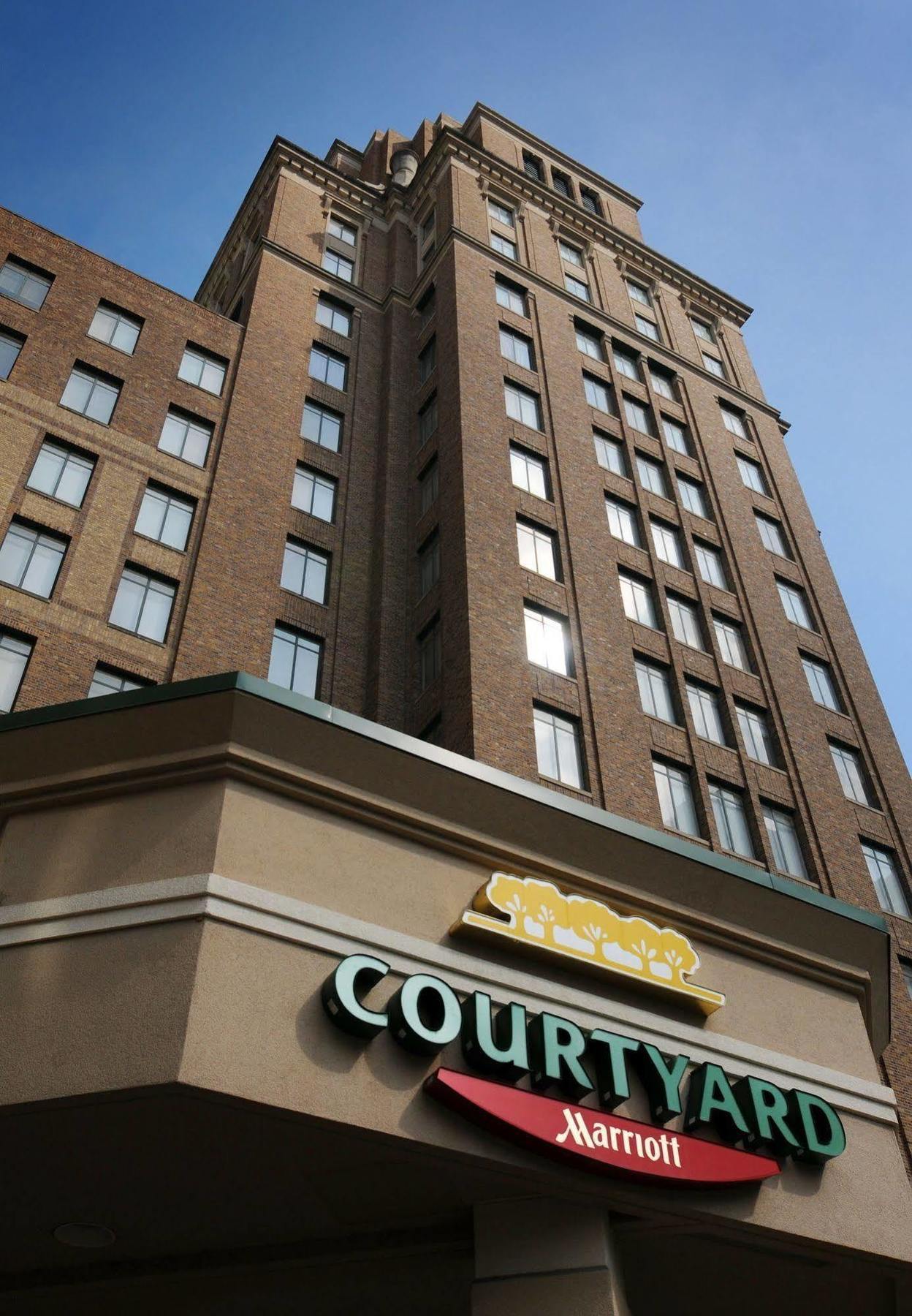 Courtyard Houston Downtown Convention Center Hotel Exterior foto